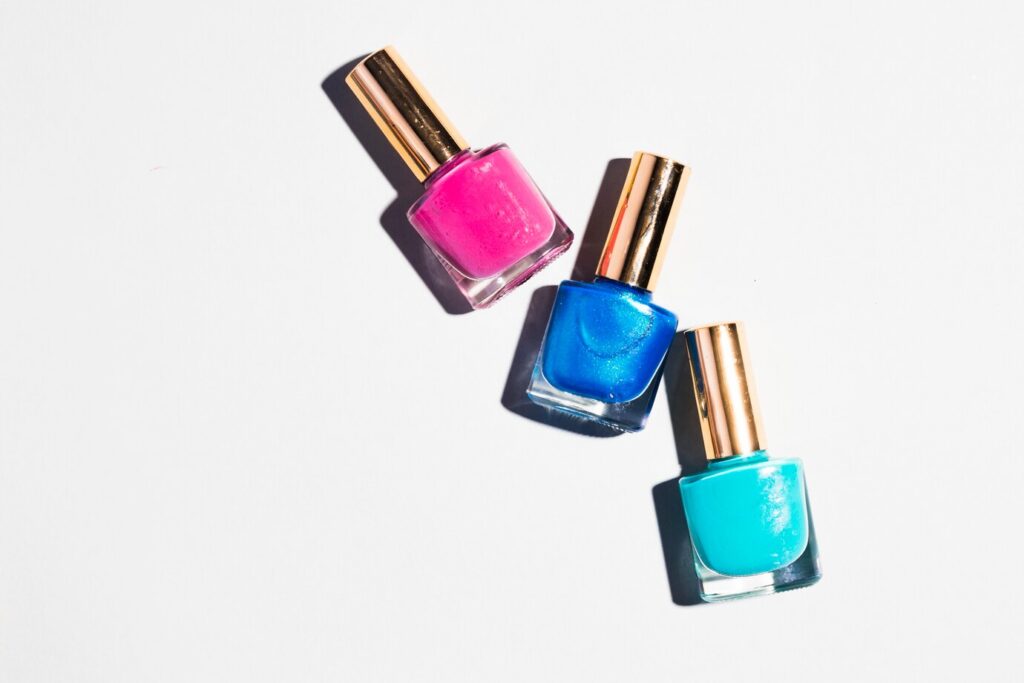 chrome nail polish